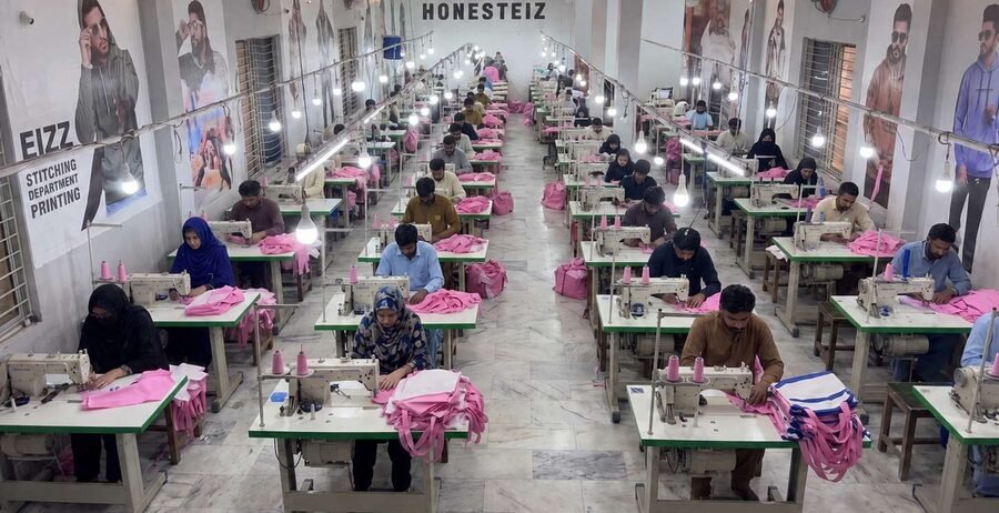 EIZ stitching floor